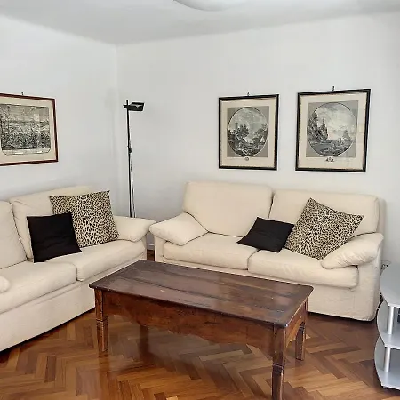 1 Bedroom Latour Maubourg Riviera 245 Apartamento *