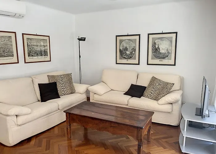 1 Bedroom Latour Maubourg Riviera 245 Apartamento *