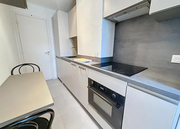 1 Bedroom Latour Maubourg Riviera 245 Apartamento Cannes